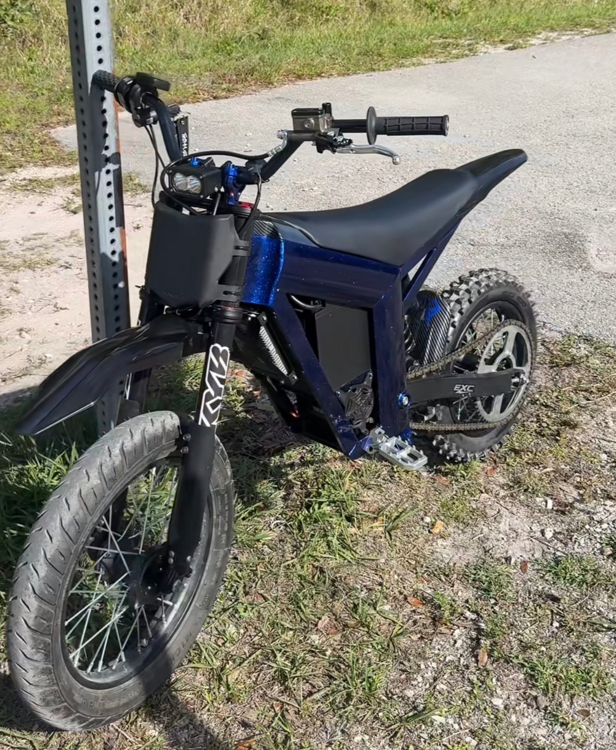 Battery powered BAJA light